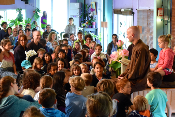 summer-r.-1st-week-children-talk1